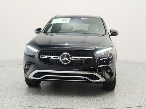 Night Black 2026 Mercedes-Benz GLA 250 4MATIC
