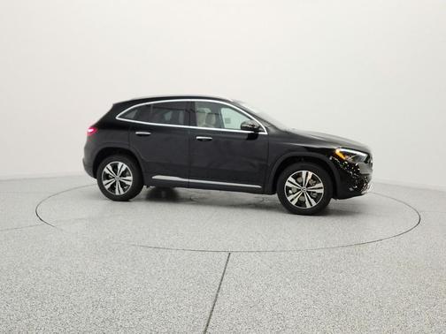 Night Black 2026 Mercedes-Benz GLA 250 4MATIC