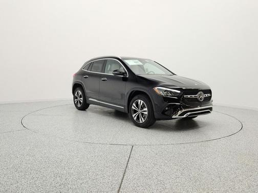 Night Black 2026 Mercedes-Benz GLA 250 4MATIC