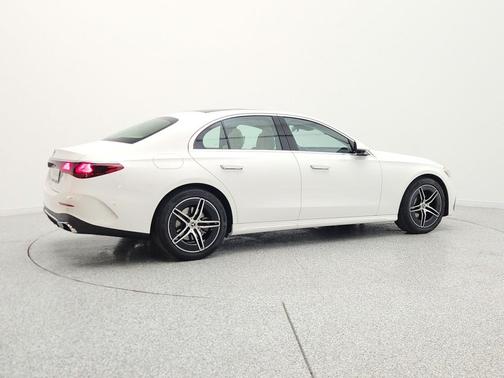Polar White 2026 Mercedes-Benz E-Class E 350