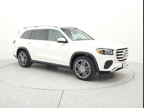 2025 Mercedes-Benz GLS 450 4MATIC