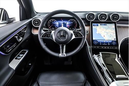 2025 Mercedes-Benz GLC 300 Base