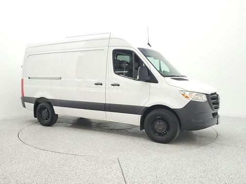 Arctic White 2024 Mercedes-Benz Sprinter 2500 Standard Roof