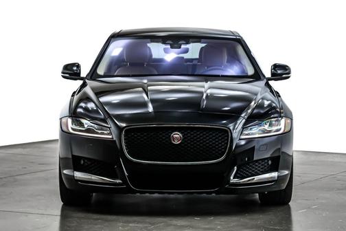 2020 Jaguar XF 25t Prestige RWD Automatic