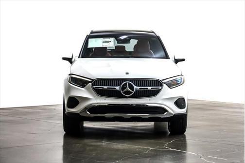 2025 Mercedes-Benz GLC 300 Base