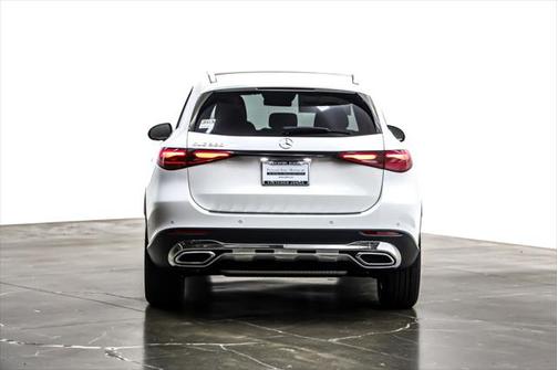 2025 Mercedes-Benz GLC 300 Base