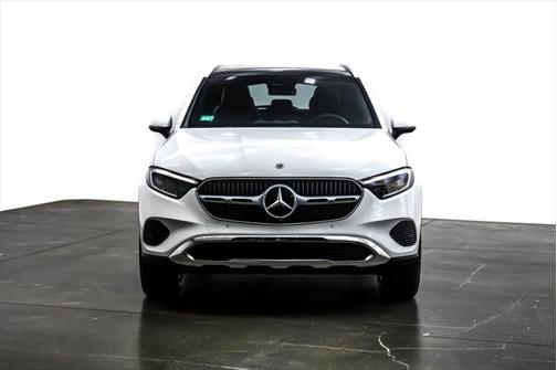 2025 Mercedes-Benz GLC 350e Base