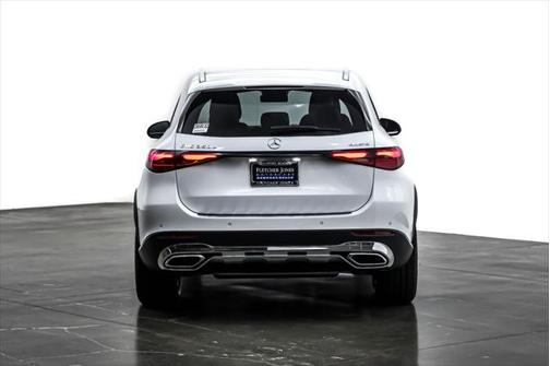 2025 Mercedes-Benz GLC 350e Base