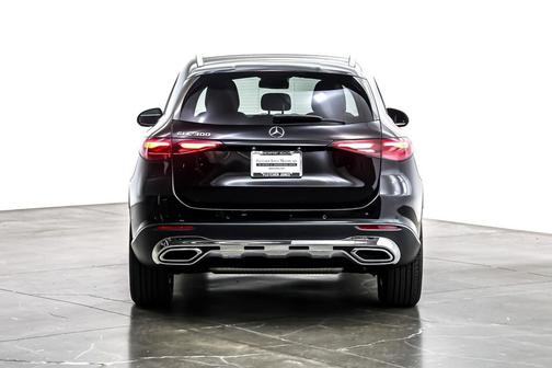 2025 Mercedes-Benz GLC 300 Base