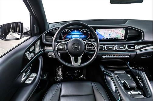 2022 Mercedes-Benz GLS 450 4MATIC