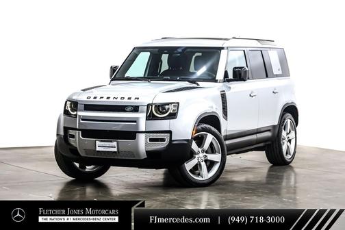 2023 Land Rover Defender 110 SE