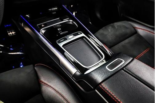 2025 Mercedes-Benz GLB 250 Base