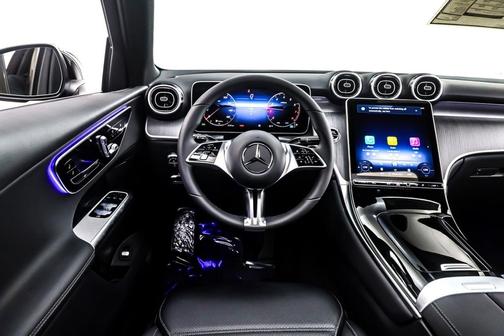 2026 Mercedes-Benz GLC 300 Base