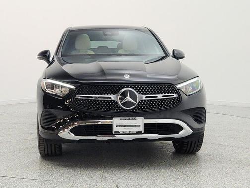 Obsidian Black Metallic 2026 Mercedes-Benz GLC 300 4MATIC Coupe