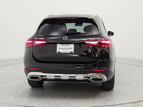 Black 2023 Mercedes-Benz GLC 300 Base
