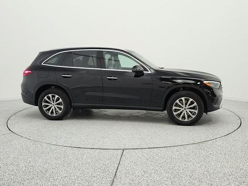 Black 2023 Mercedes-Benz GLC 300 Base