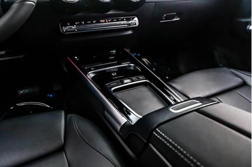 2025 Mercedes-Benz EQB 300 4MATIC