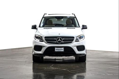 2019 Mercedes-Benz GLE 400 Base 4MATIC