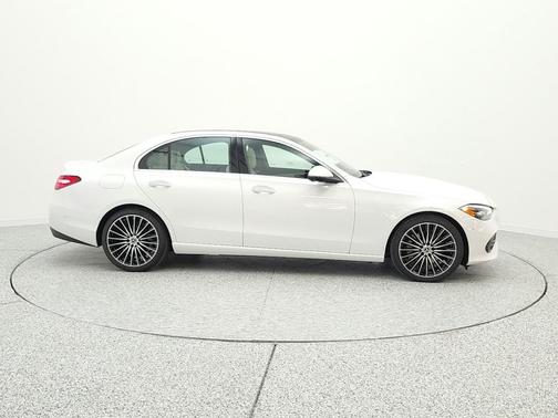 MANUFAKTUR Moonlight White Metallic 2026 Mercedes-Benz C-Class C 300