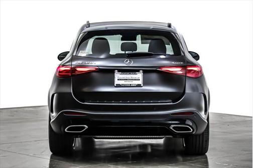 2025 Mercedes-Benz GLC 350e Base