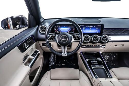 2025 Mercedes-Benz GLB 250 Base