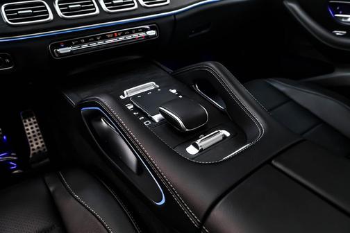 2026 Mercedes-Benz GLS 450 4MATIC
