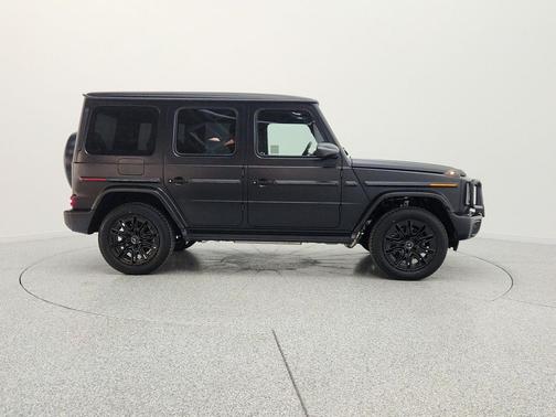 MANUFAKTUR Night Black magno 2026 Mercedes-Benz G-Class G 550