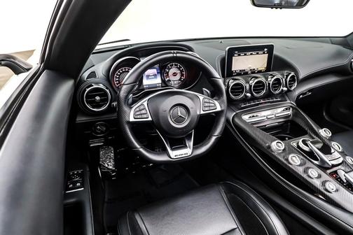 2018 Mercedes-Benz AMG GT R