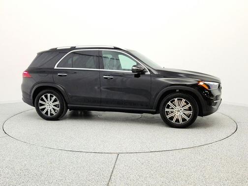 Obsidian Black Metallic 2026 Mercedes-Benz GLE 350 4MATIC