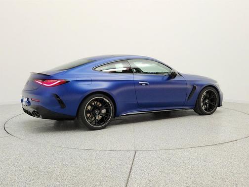 MANUFAKTUR Starling Blue Magno 2026 Mercedes-Benz AMG CLE 53 4MATIC+