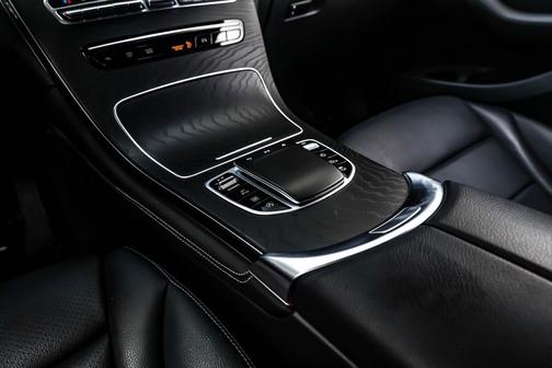 2021 Mercedes-Benz GLC 300 Base