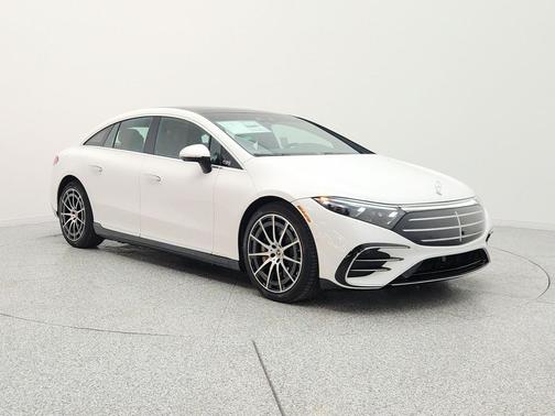 MANUFAKTUR Moonlight White Metallic 2026 Mercedes-Benz EQS 450 4MATIC