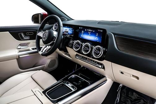 2026 Mercedes-Benz GLA 250 4MATIC