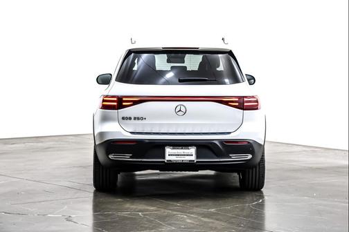 2025 Mercedes-Benz EQB 250 Base