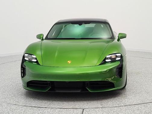 Mamba Green Metallic 2020 Porsche Taycan Turbo
