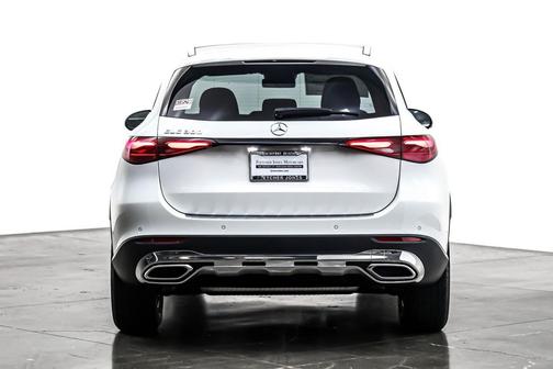 2026 Mercedes-Benz GLC 300 Base