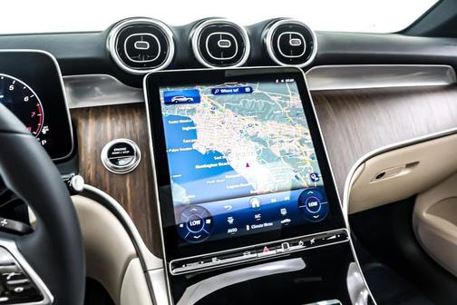 2026 Mercedes-Benz GLC 300 Base