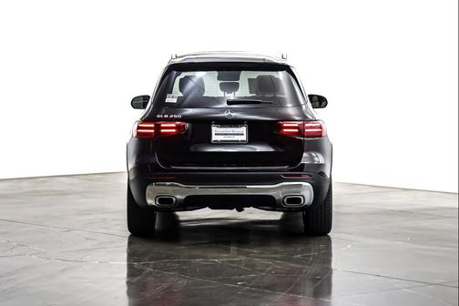 2025 Mercedes-Benz GLB 250 Base