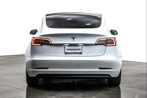 2023 Tesla Model 3 Standard Range