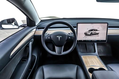 2023 Tesla Model 3 Standard Range