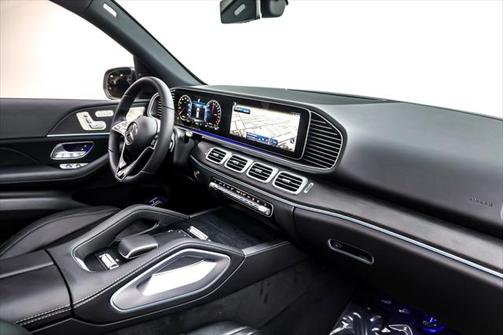 2025 Mercedes-Benz GLE 450e 4MATIC