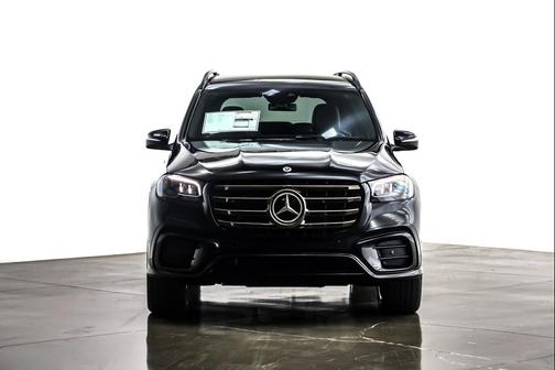 2026 Mercedes-Benz GLS 450 4MATIC