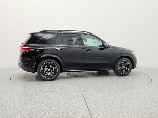Black 2026 Mercedes-Benz GLE 450 4MATIC