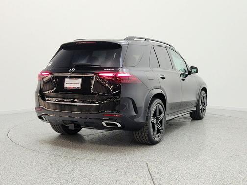 Black 2026 Mercedes-Benz GLE 450 4MATIC