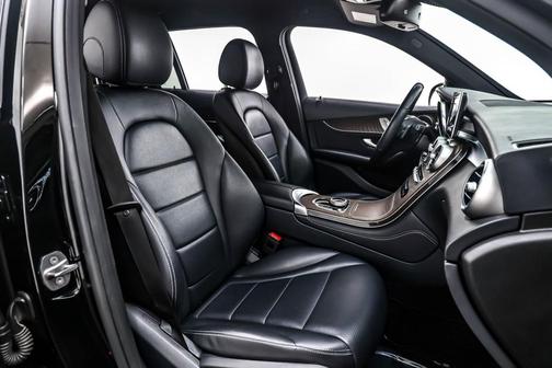 2019 Mercedes-Benz GLC 300 Base