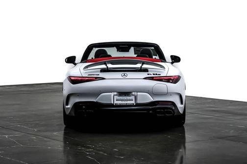 2025 Mercedes-Benz AMG SL 63 Base