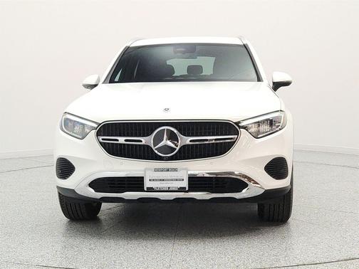 Polar White 2026 Mercedes-Benz GLC 300 Base