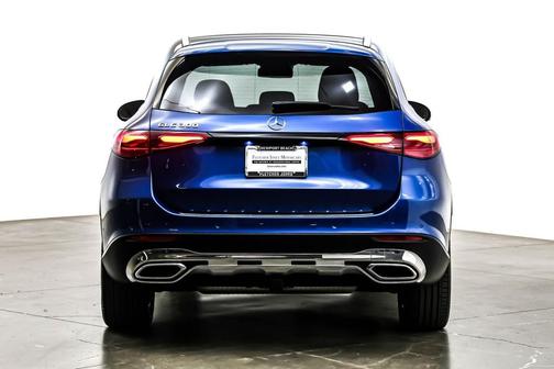 2025 Mercedes-Benz GLC 300 Base