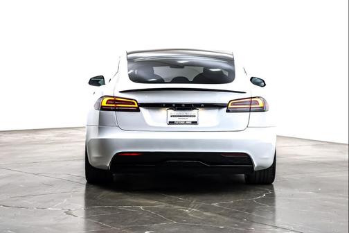 2023 Tesla Model S Plaid