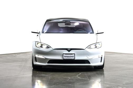 2023 Tesla Model S Plaid